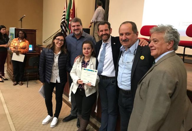 Cerquilho recebe certificado de qualificação no Programa Município Verde Azul