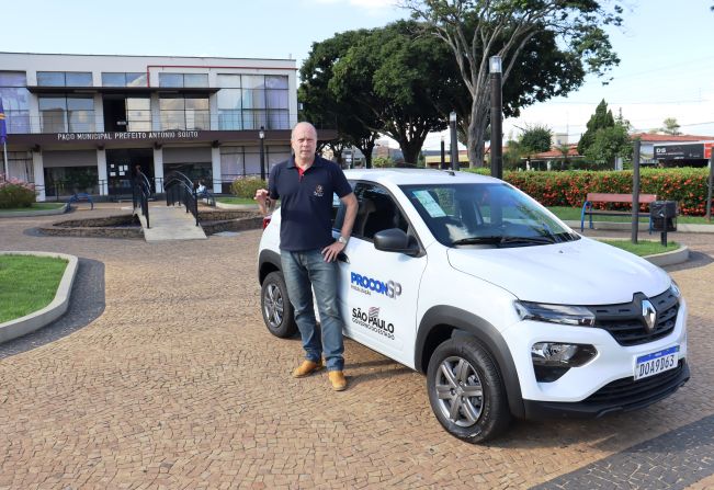 Procon Cerquilho ganha carro novo para dar mais agilidade aos trabalhos do órgão